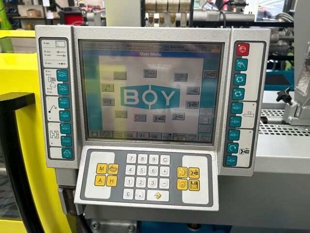 Used Boy 12A injection moulding machine