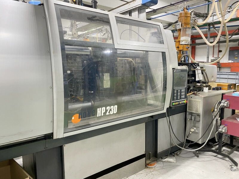 Used SANDRETTO NOVE HP 1300 / 230 injection moulding machine