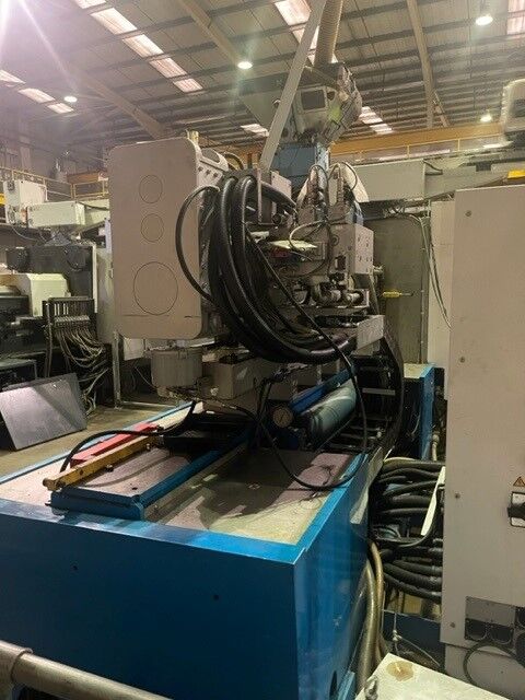 Used NETSTAL EVOS 4500-2000 injection moulding machine