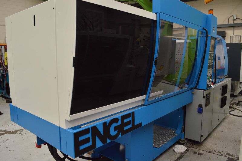 Used Engel Victory 330/90 Tech injection moulding machine