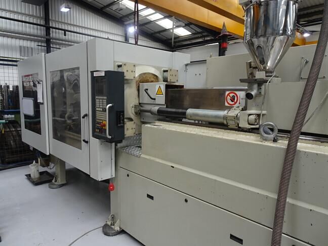 Used NEGRI BOSSI VE 2100 H-960 injection moulding machine