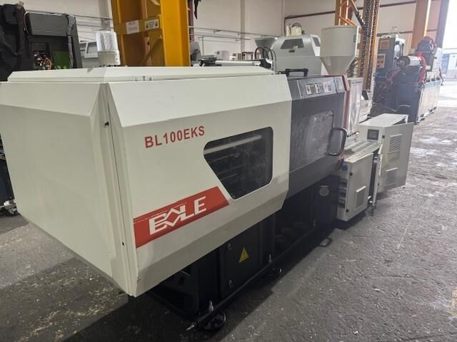 Used BOLE BL 100 EKS  C340 injection moulding machine